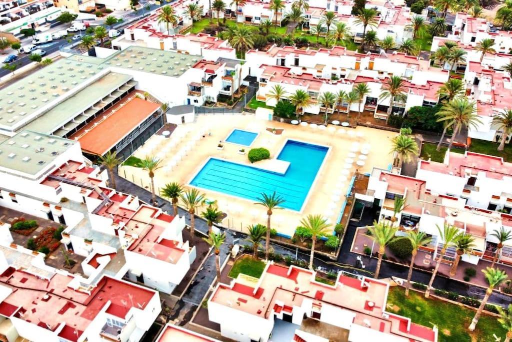 Apartamento Con Piscina Sur De Tenerife Costa Del Silencio Luaran gambar