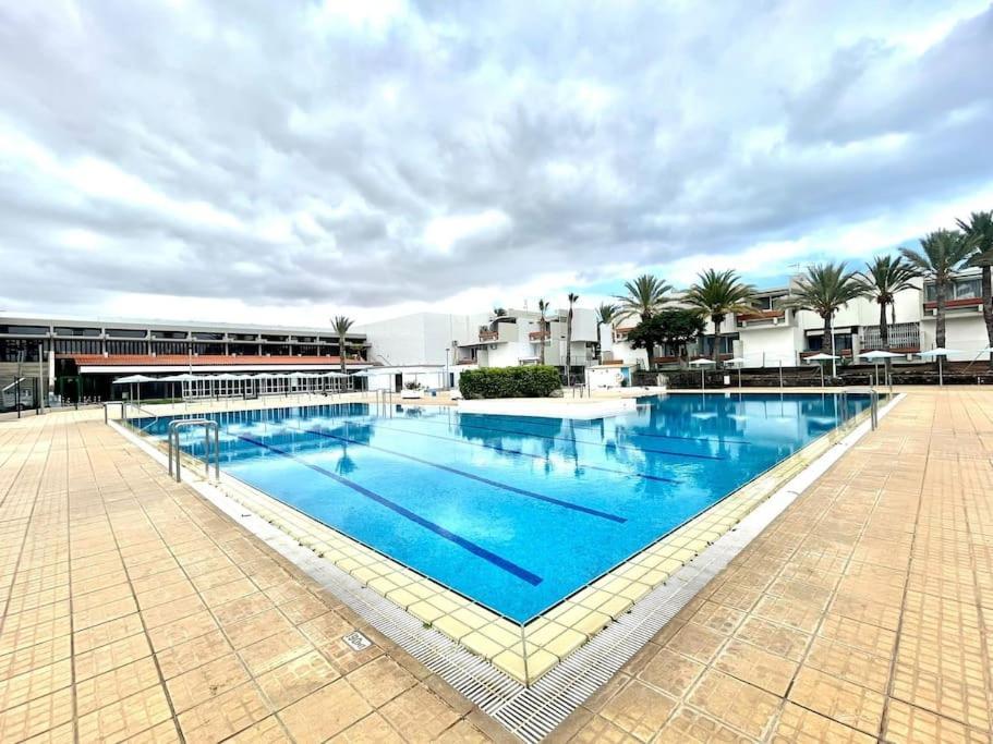 Apartamento Con Piscina Sur De Tenerife Costa Del Silencio Luaran gambar
